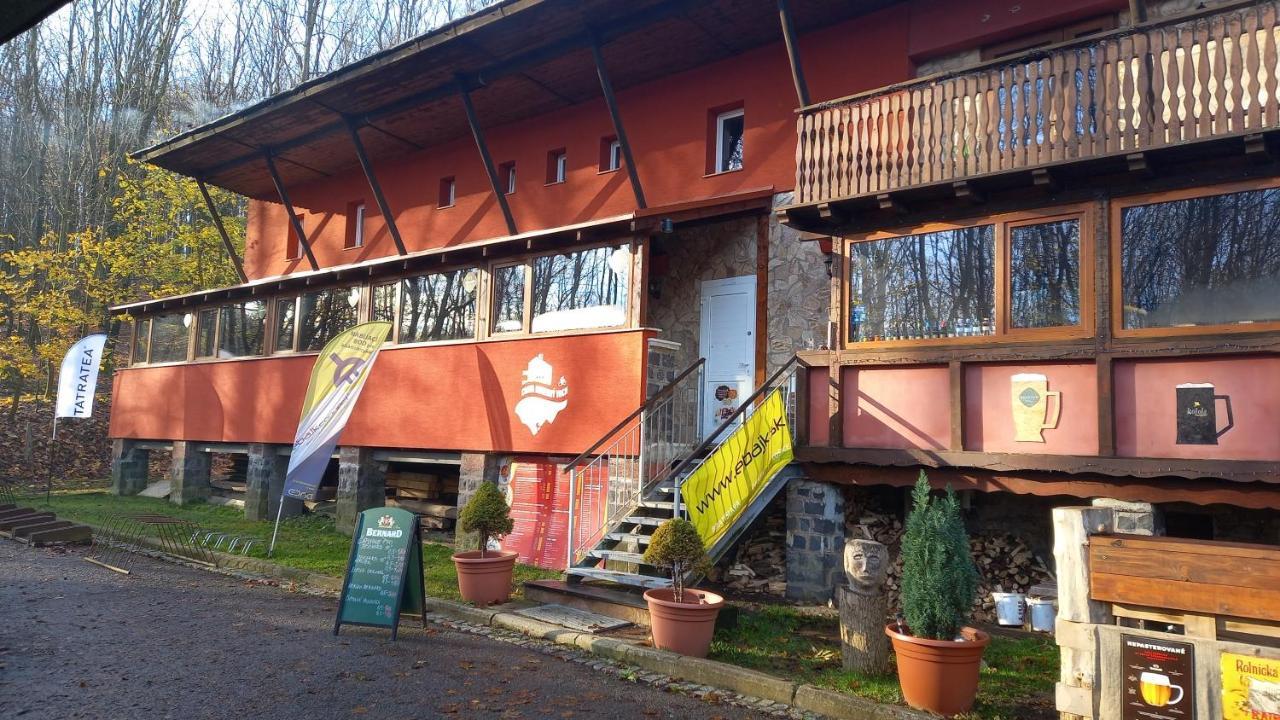Chata Korenny Vrch Pezinska Baba Pezinok Buitenkant foto