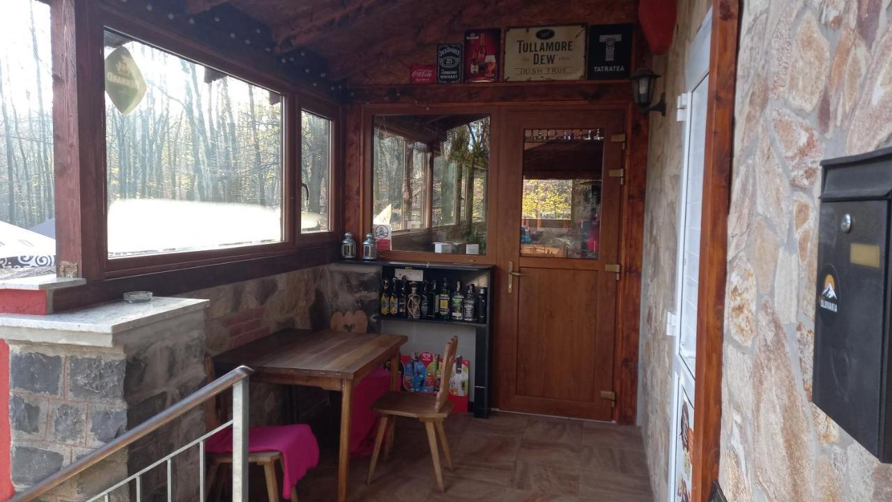 Chata Korenny Vrch Pezinska Baba Pezinok Buitenkant foto