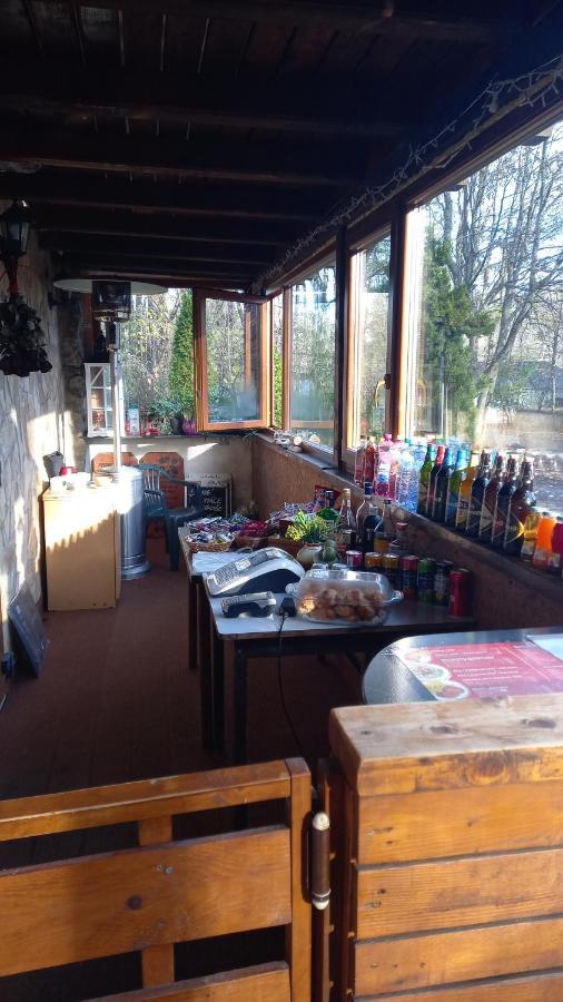 Chata Korenny Vrch Pezinska Baba Pezinok Buitenkant foto